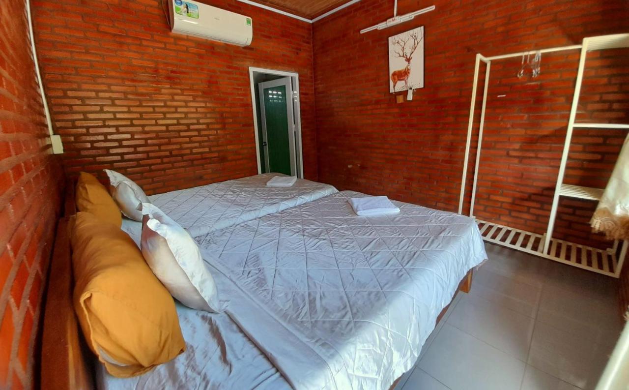 Cat Tien Backpackers Hostel Extérieur photo