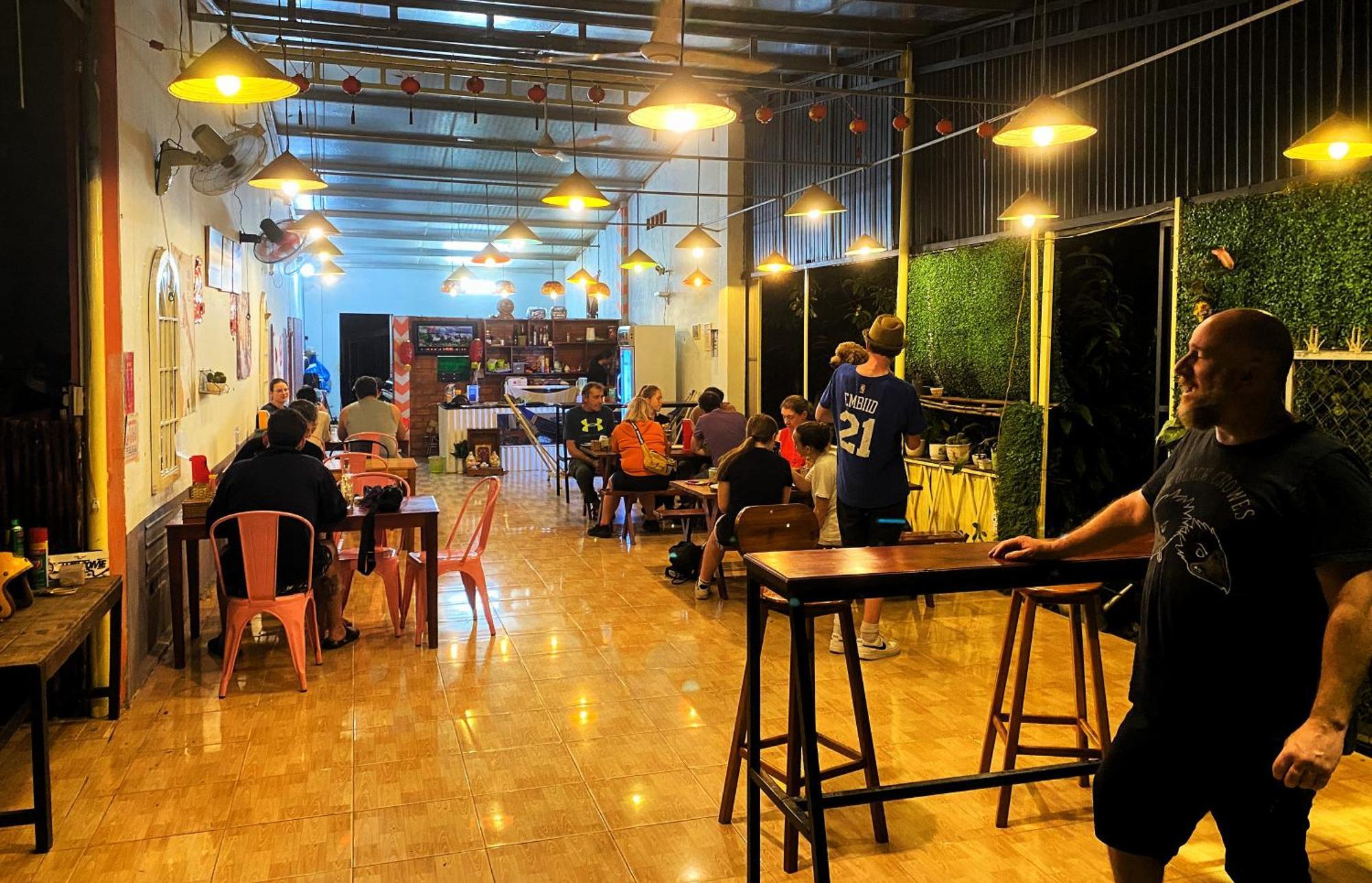 Cat Tien Backpackers Hostel Extérieur photo