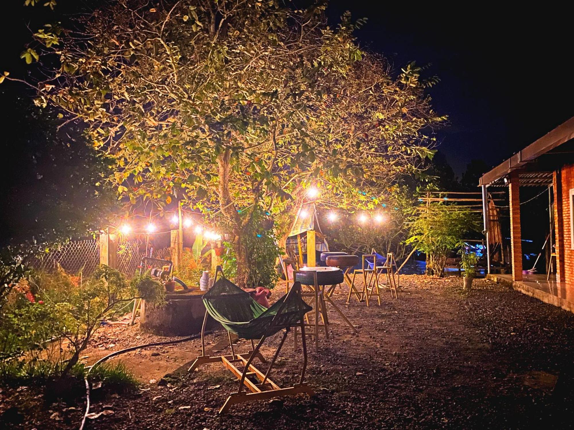 Cat Tien Backpackers Hostel Extérieur photo