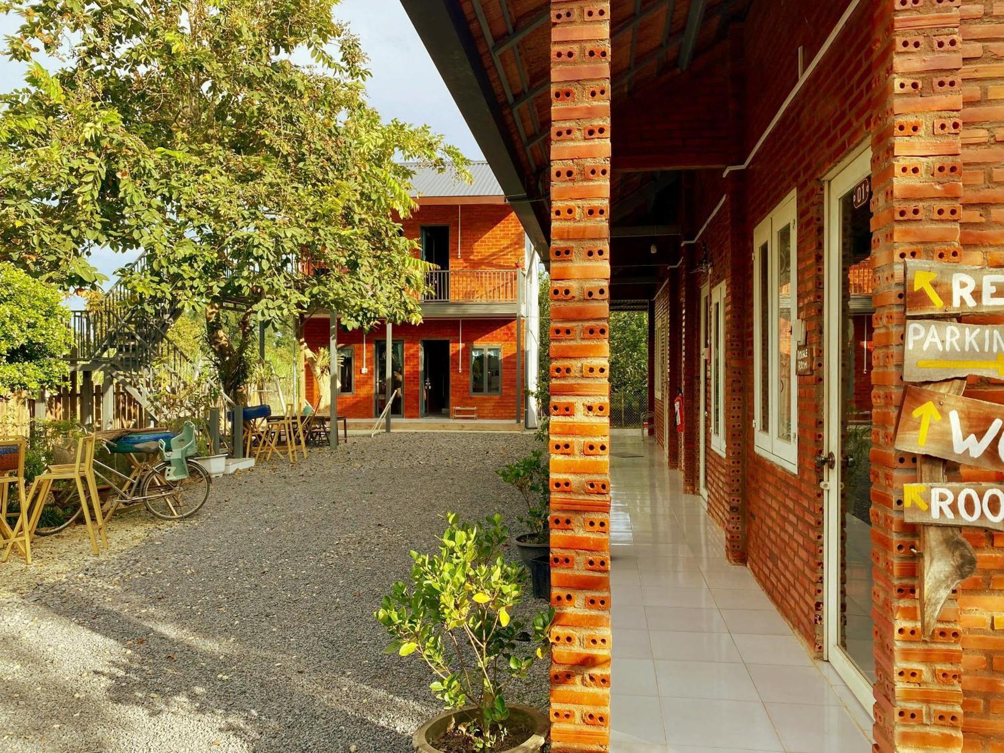 Cat Tien Backpackers Hostel Extérieur photo